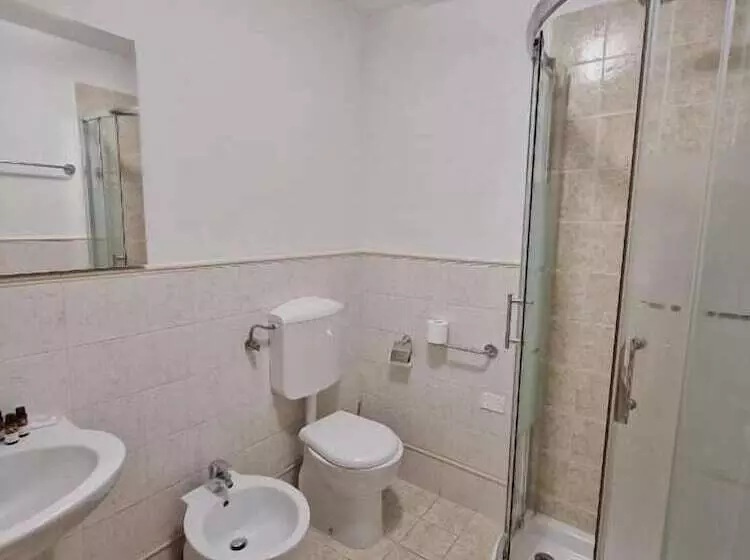 تختخواب و صبحانه Relais Il Campanile