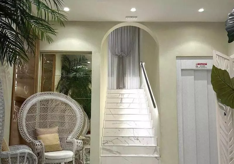 مسافرخانه Suite Dreams Montecatini