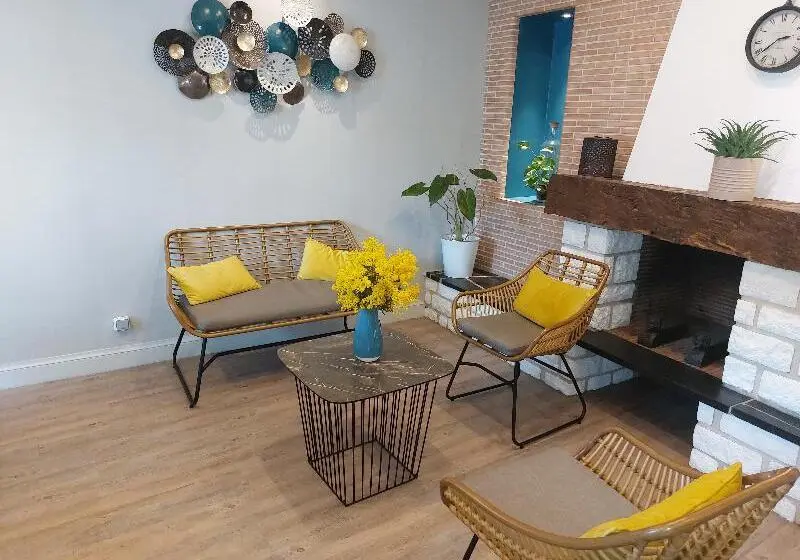 ホテル Logis Loire