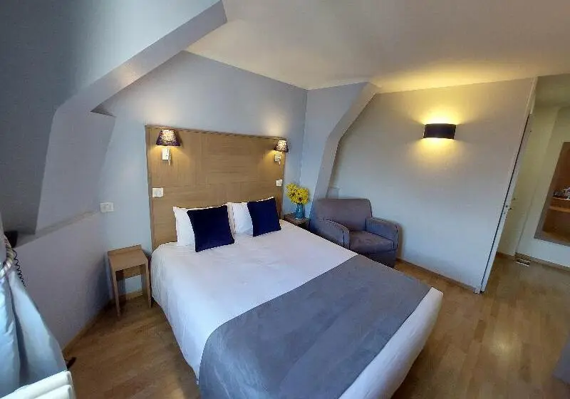 ホテル Logis Loire