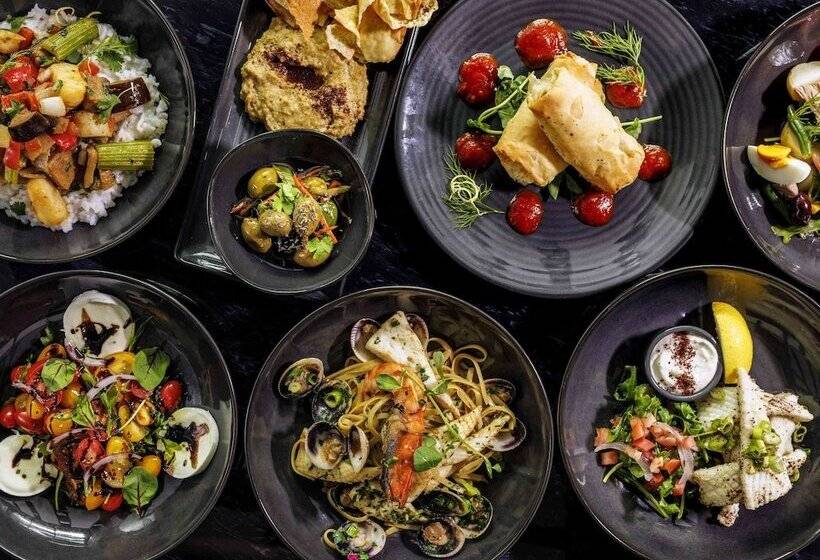 فندق Mercure Melbourne St Kilda Road