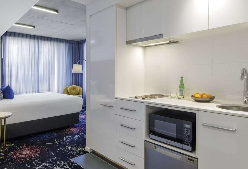 فندق Mercure Melbourne St Kilda Road