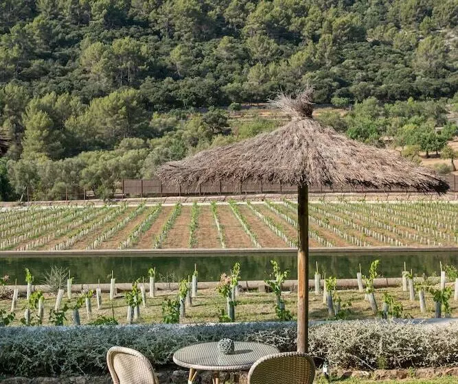 Maaseutuhotelli Rondaia Suites & Villas