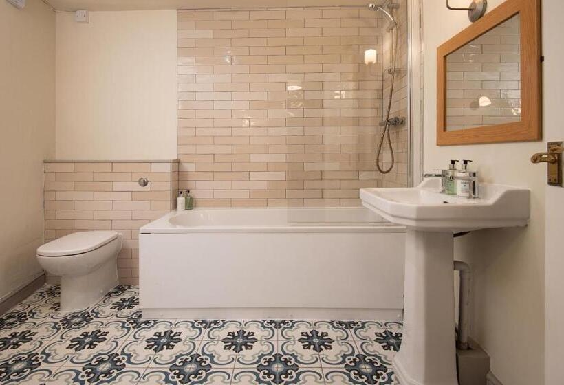 Hotel The Angel Inn   The Inn Collection Group