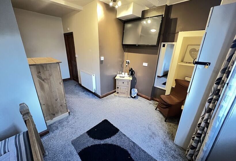 فندق The Old Post Office