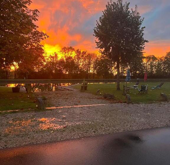 بنسيون La Maison Du Canal