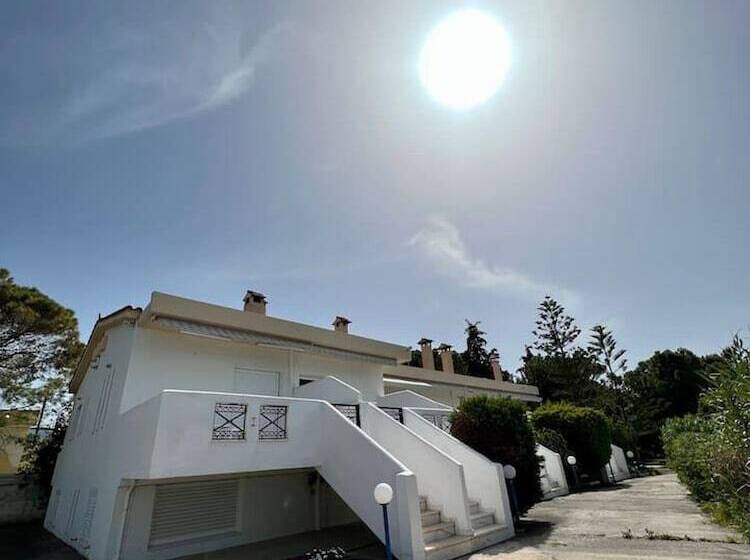 דירת נופש Alepochori Seaside Village