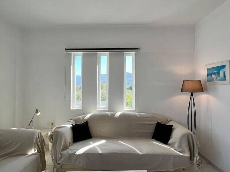 דירת נופש Alepochori Seaside Village