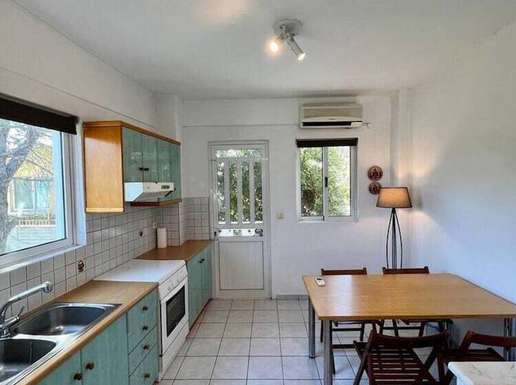 דירת נופש Alepochori Seaside Village