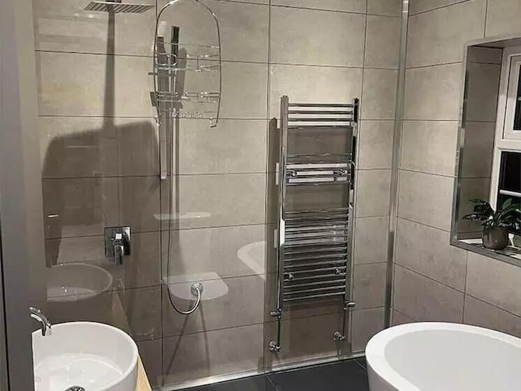 Residenssi Cottage With Stunning Views And Hot Tub