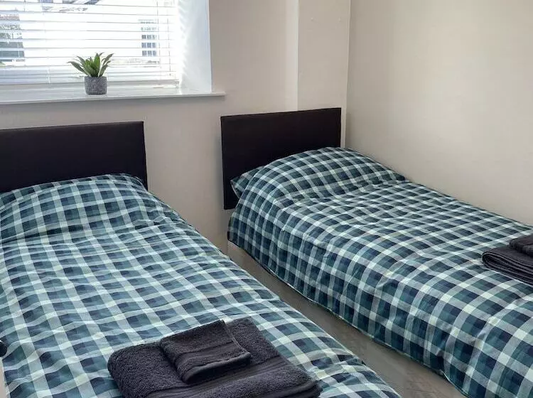 Residenssi Foxy Cottage Near Westward Ho!