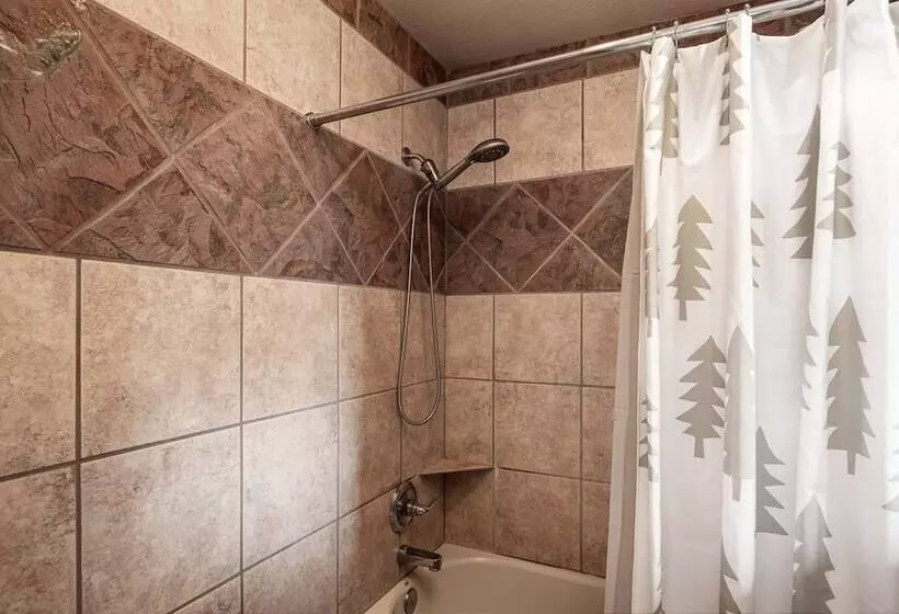 Timberline Hideaway