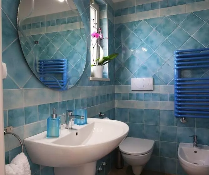 Aamiaismajoitus (B&B) Casa Rubis