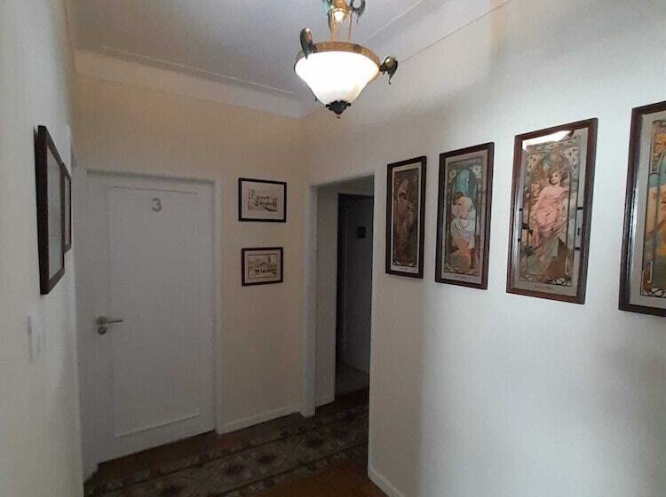 Braga Centro Direito   Hostel