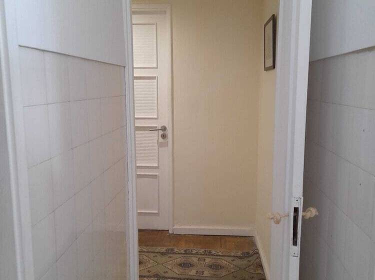 Braga Centro Direito   Hostel