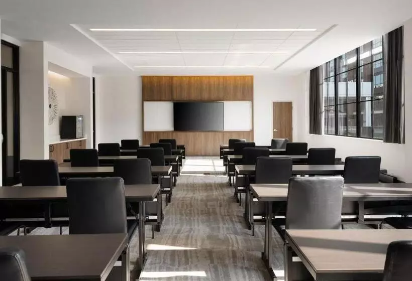 Ac Hotel By Marriott Dayton