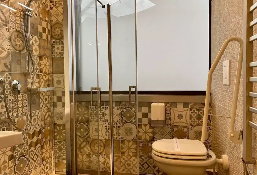 Hotelli Alloggi Be Deluxe