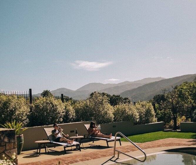 Отель Holman Ranch Estate Vineyard & Winery