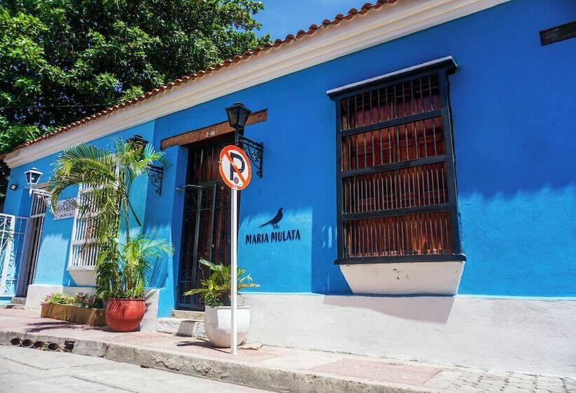 Maria Mulata Boutique Hostel
