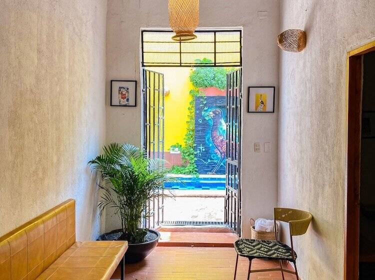 Maria Mulata Boutique Hostel