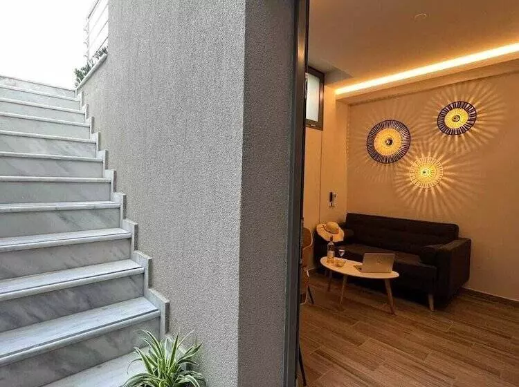 Majatalo Alikon Adult Only