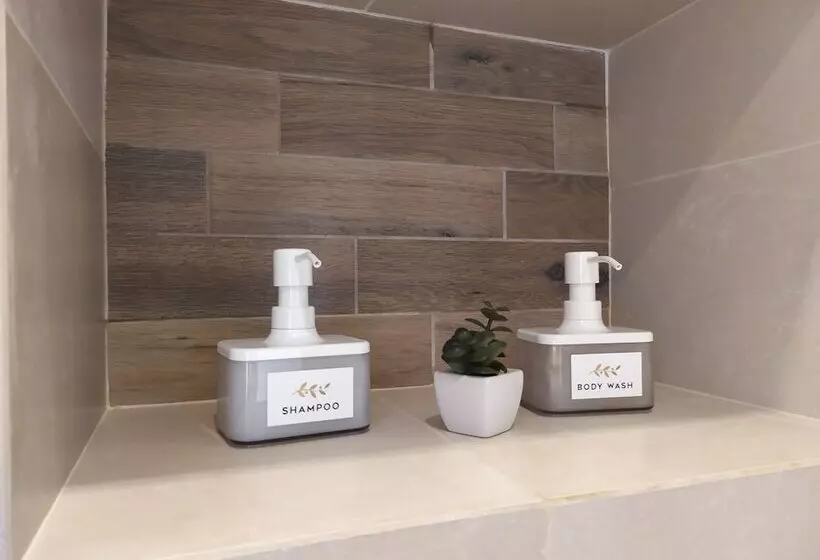 Majatalo Alikon Adult Only