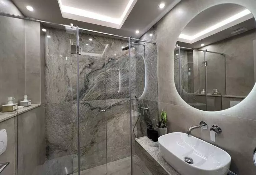 Majatalo Alikon Adult Only