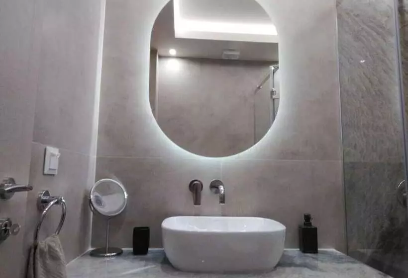 Majatalo Alikon Adult Only