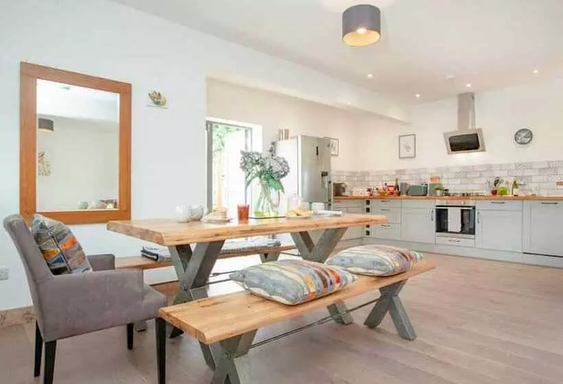 Residenssi Cosy Cottage In The Blackdown Hills, Devon