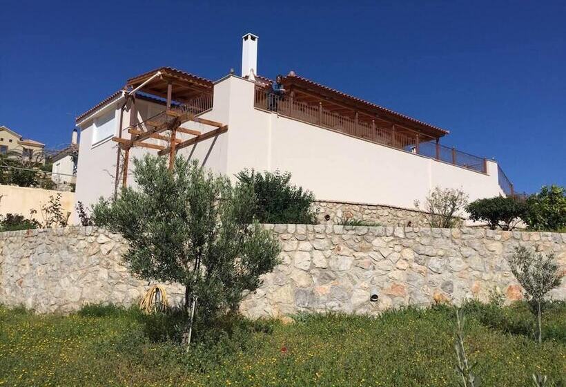 דירת נופש Immaculate 3 Bed House In Ermioni