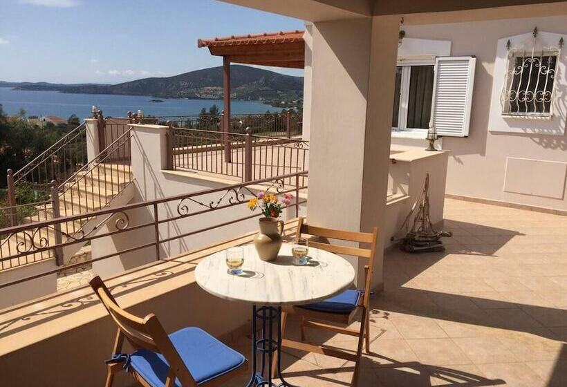 דירת נופש Immaculate 3 Bed House In Ermioni