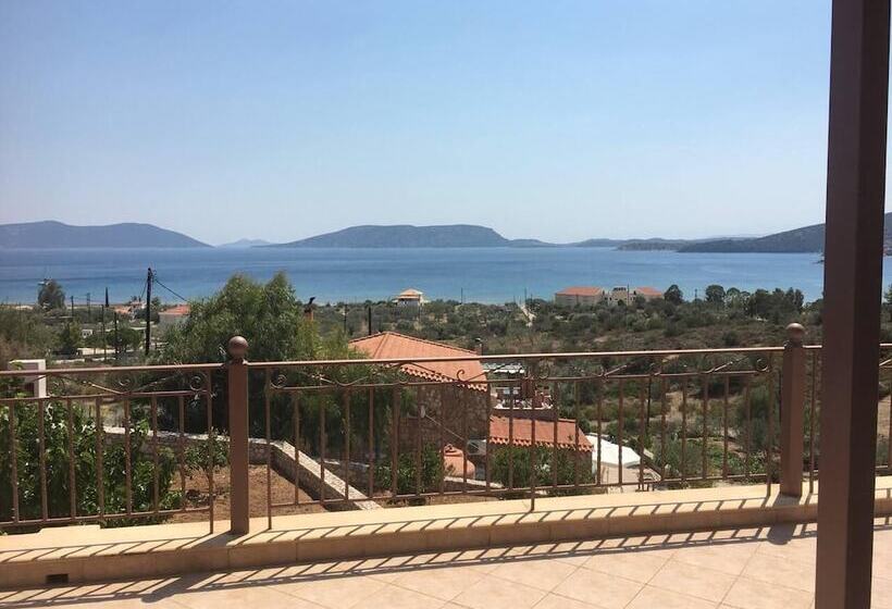 דירת נופש Immaculate 3 Bed House In Ermioni