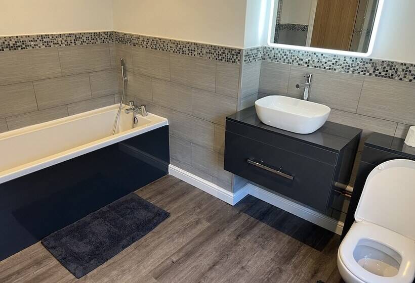 Резиденция Luxury 2 Bed Apartment Great Location