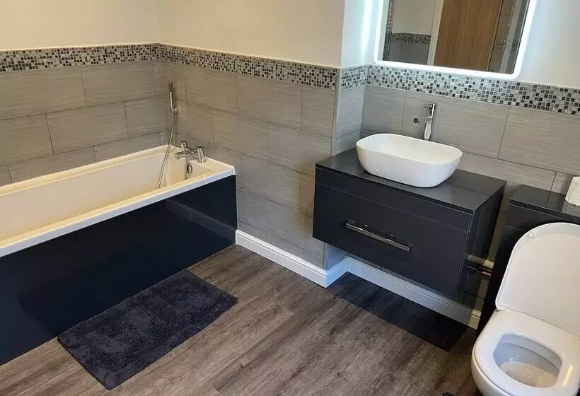 レジデンス Luxury 2 Bed Apartment Great Location