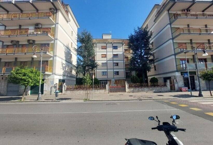 레지던스 Mistral Luxury Suites