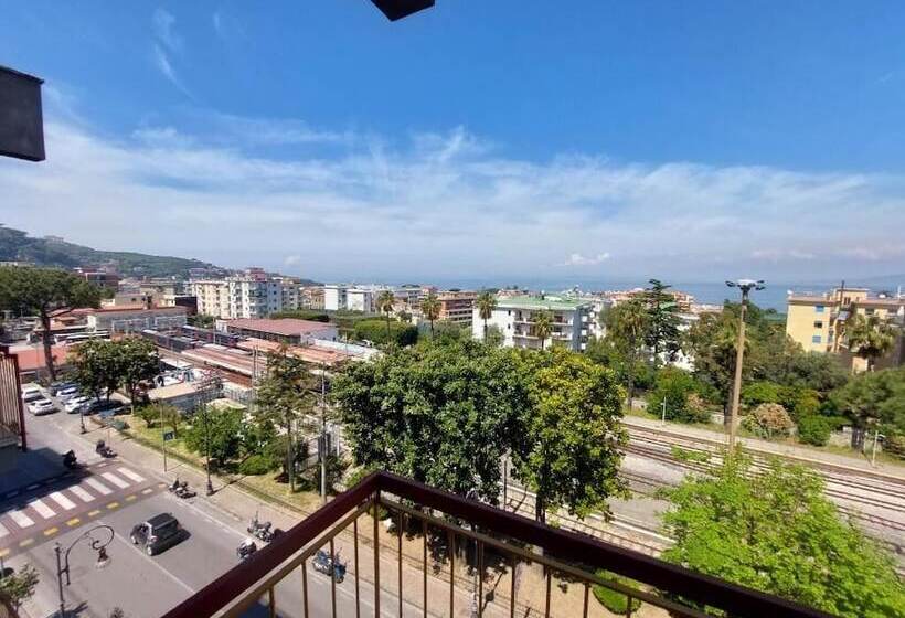 레지던스 Mistral Luxury Suites