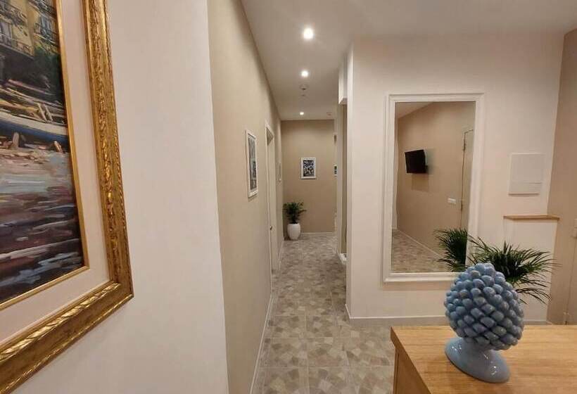 레지던스 Mistral Luxury Suites