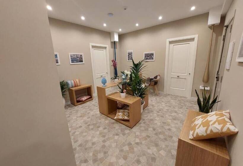 레지던스 Mistral Luxury Suites