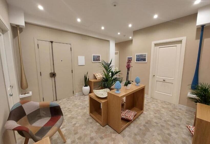 레지던스 Mistral Luxury Suites