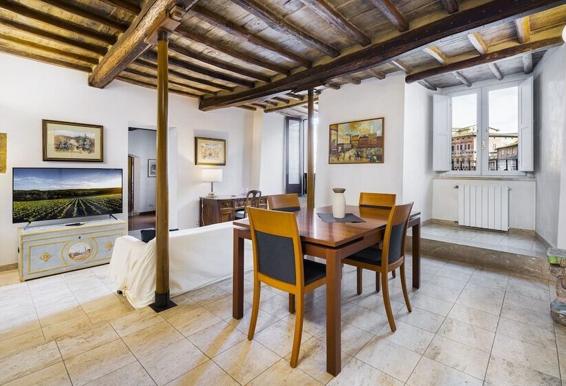 The Balcony Suite  Piazza Del Campo View