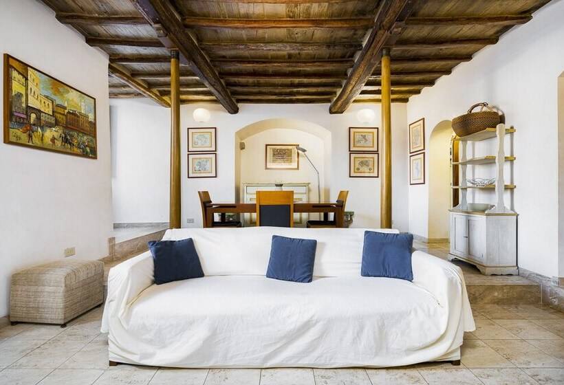 The Balcony Suite  Piazza Del Campo View