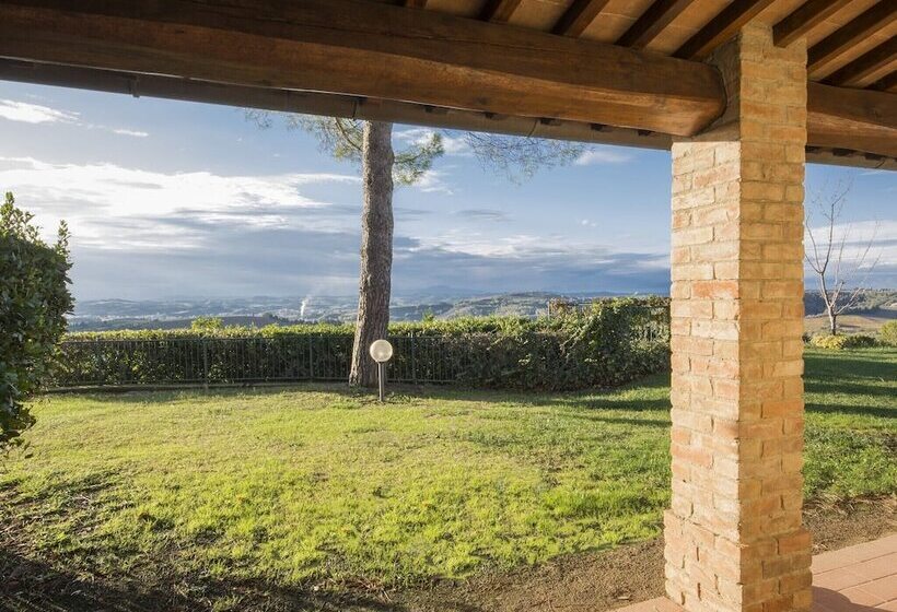 Well Kept Apartment In Castelfiorentino With Shared Pool