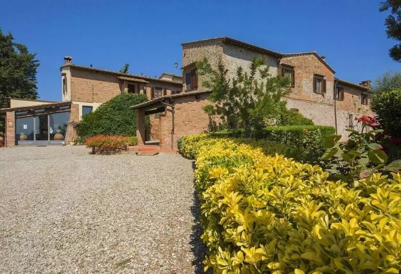 Well Kept Apartment In Castelfiorentino With Shared Pool