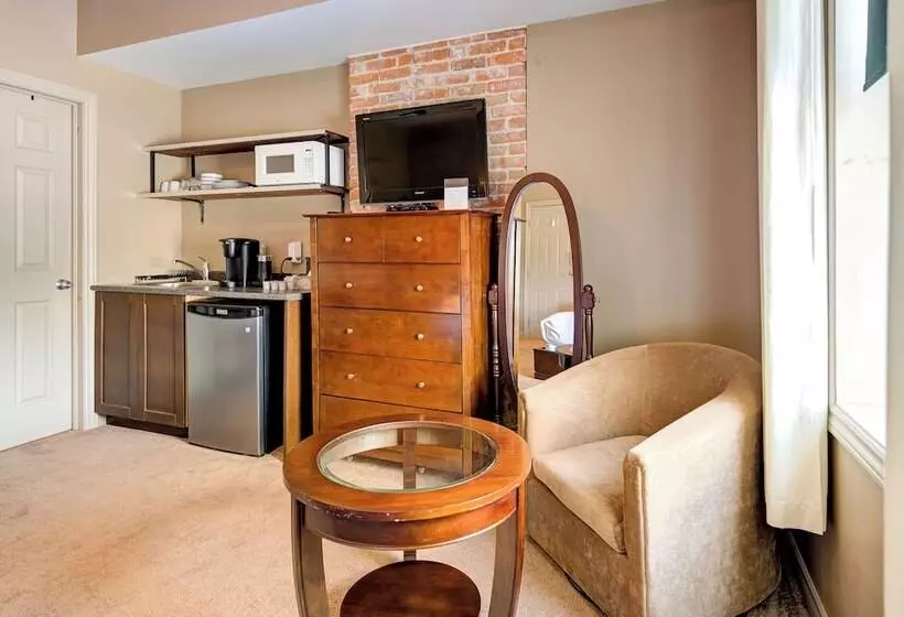 Wellington Inn By Hoco Hotels Collection