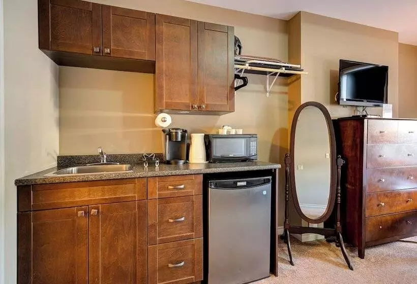 Wellington Inn By Hoco Hotels Collection