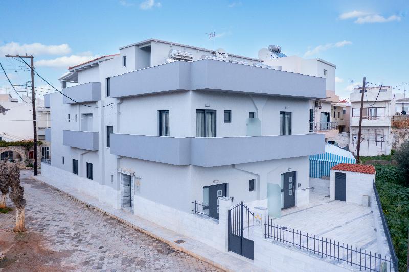 Astron Boutique Apartments By Estia