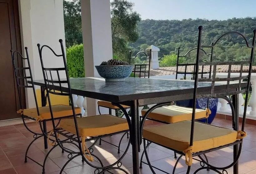 B&b Entrecolinas