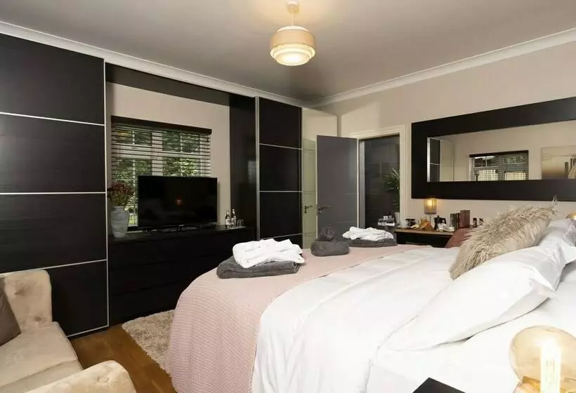 Aamiaismajoitus (B&B) Stay At Fl