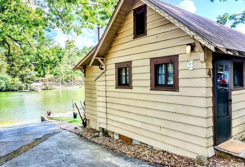 Edgewater Resort Cottage #1