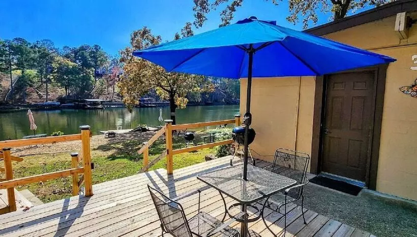 Edgewater Resort Cottage #1